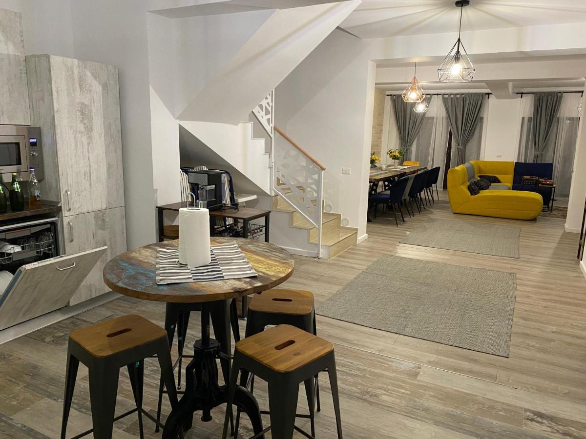 Casa Skadi Villa Buşteni Eksteriør bilde