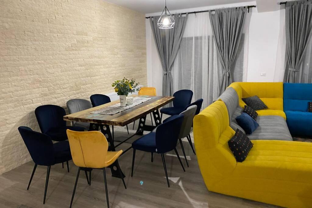Casa Skadi Villa Buşteni Eksteriør bilde